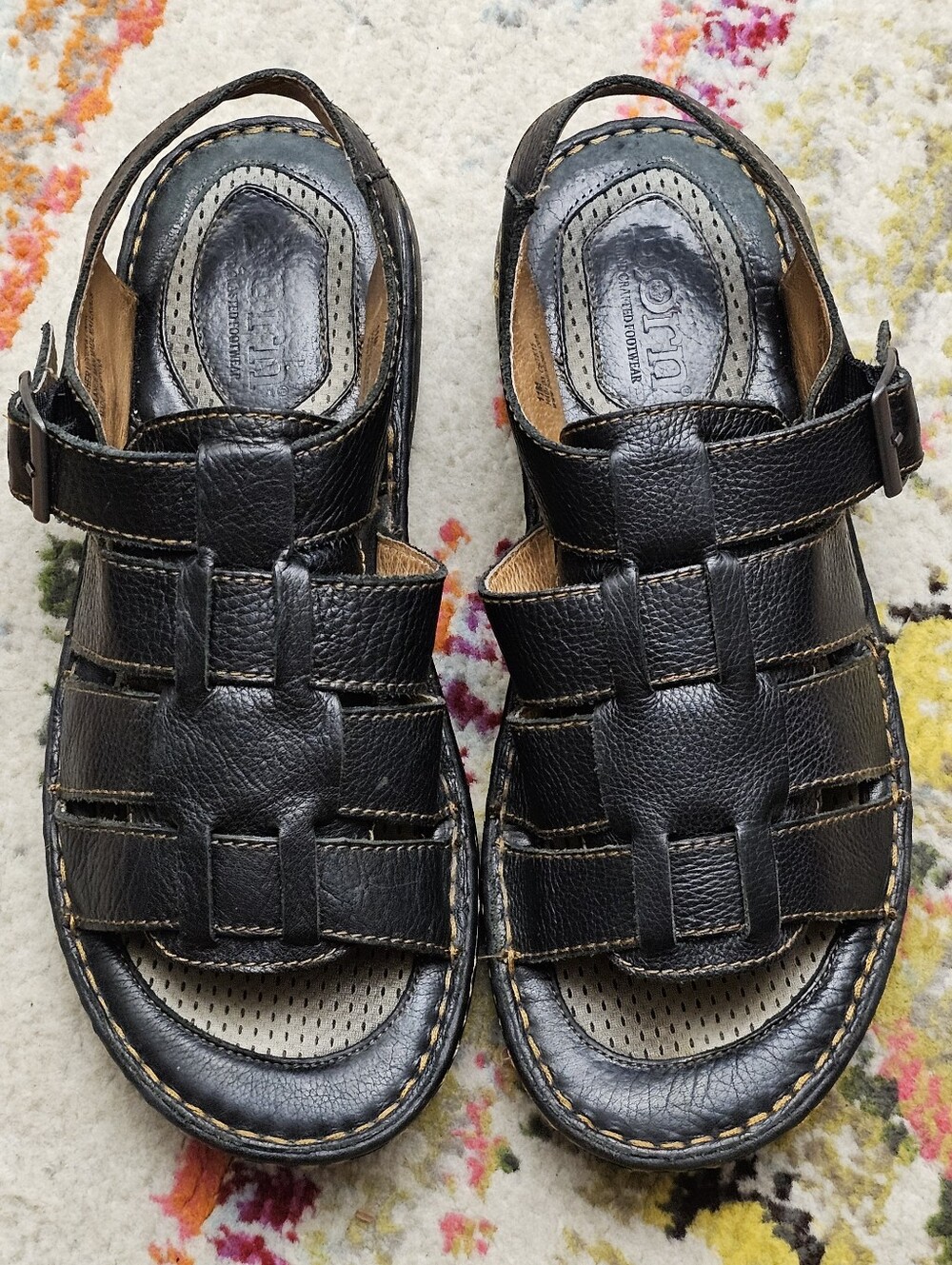 BORN Mens Size 11 Leather Fisherman Sandals Black Buckle Strappy
